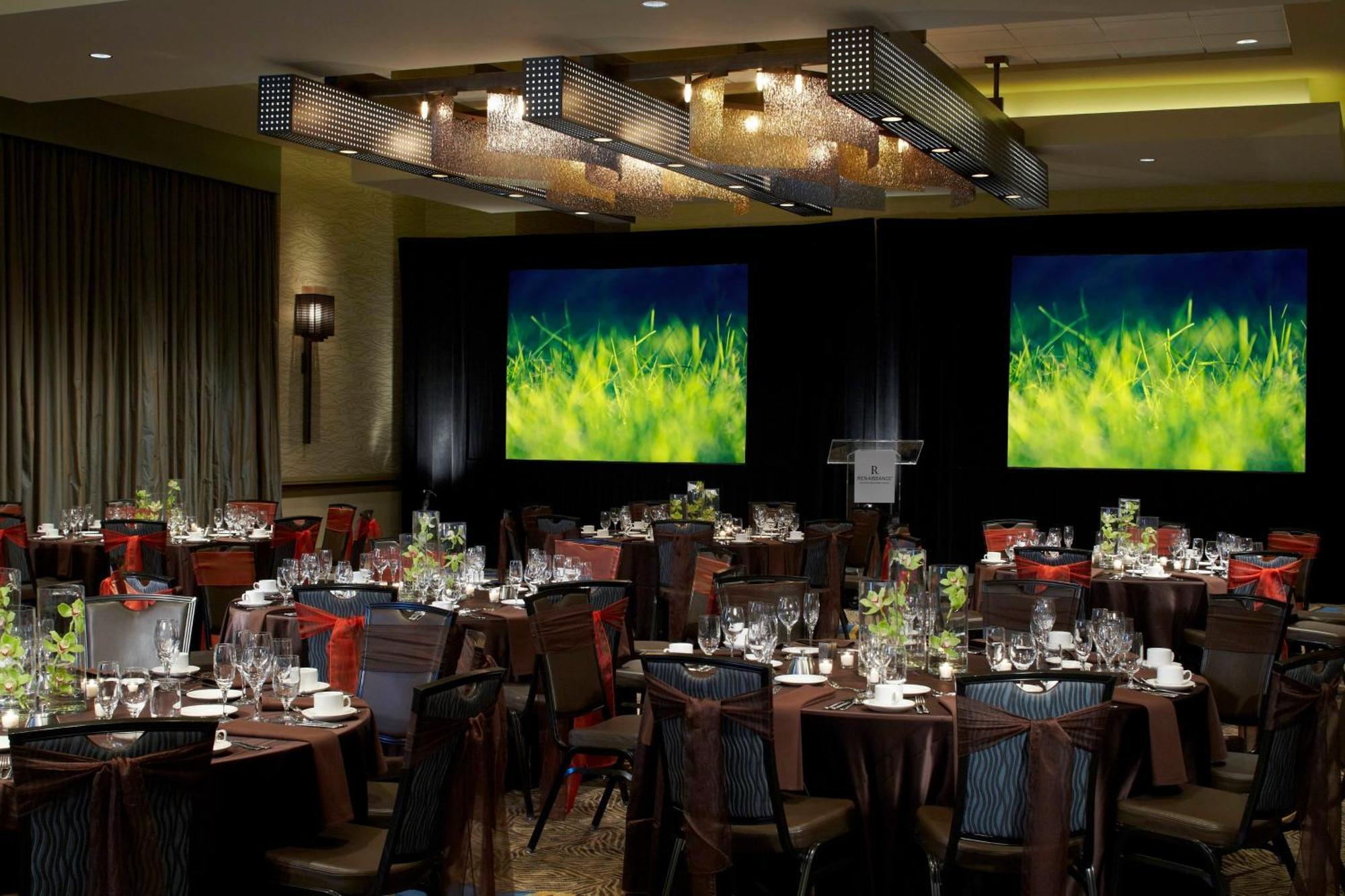 Renaissance Atlanta Midtown Hotel Exterior photo