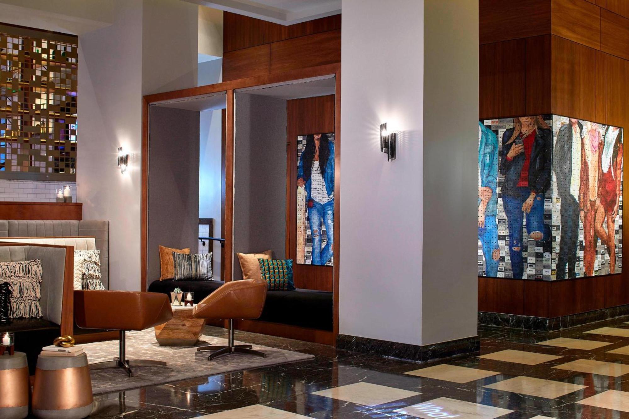Renaissance Atlanta Midtown Hotel Exterior photo